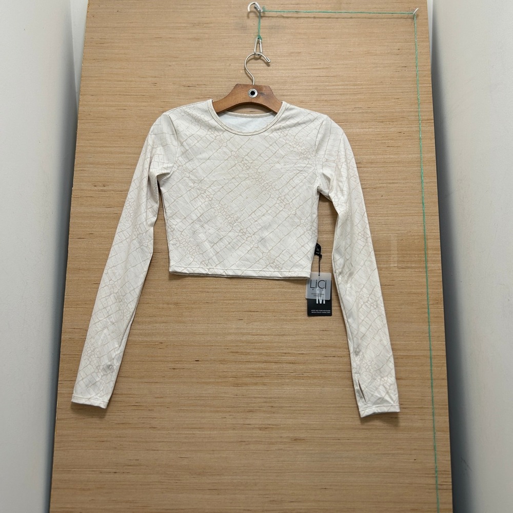 Lici Fit Womens Cream Tan Crocodile Print Long Sleeve Crop Top Thumbholes Medium